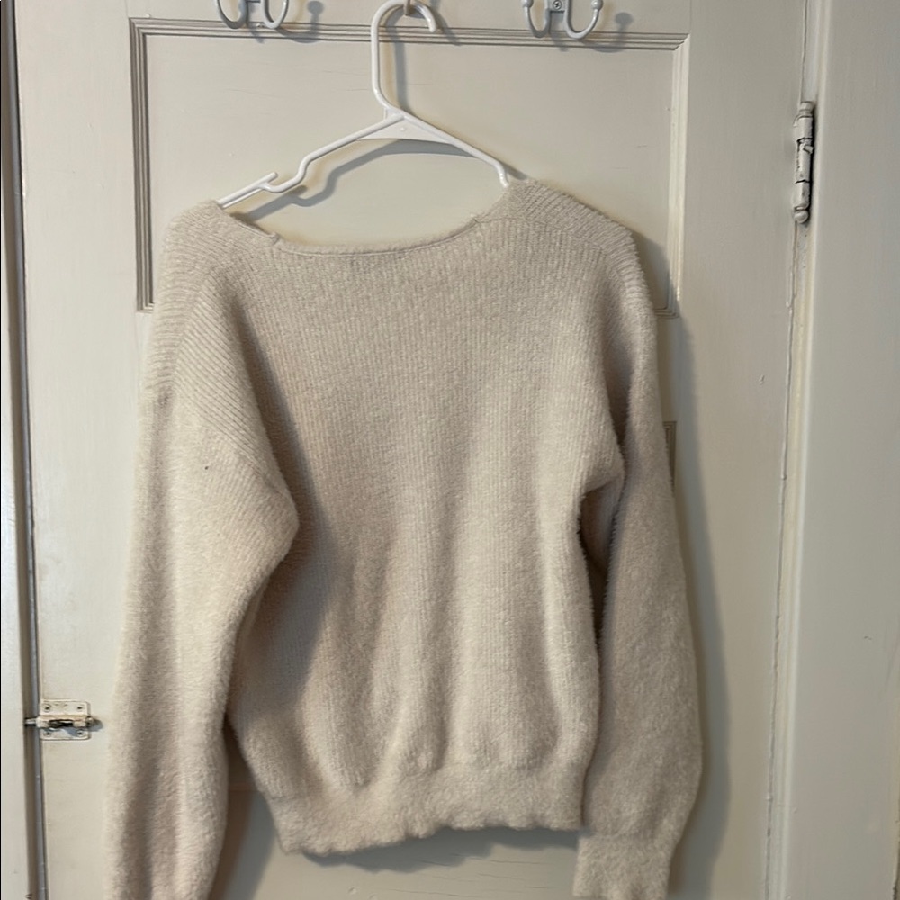 Cozy Zara Sweater - Picture 6 of 6